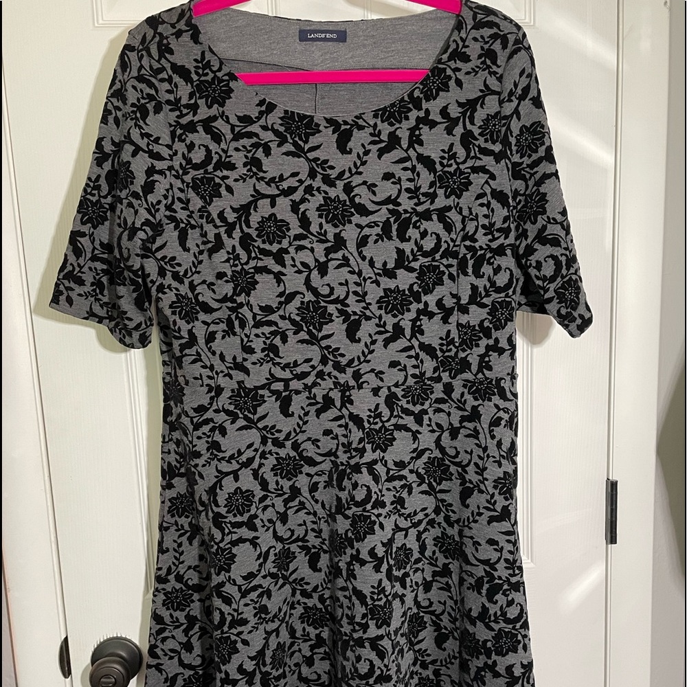 VELVET BLACK and grey dress!
